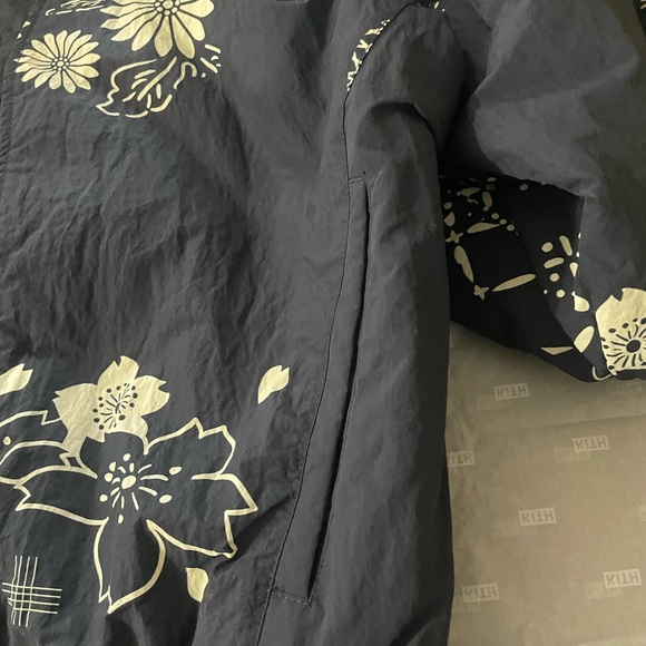 Kith Columbia NSE Reversible Nocturnal  Montsuki Jacket size Large In hand - Picture 12 of 15